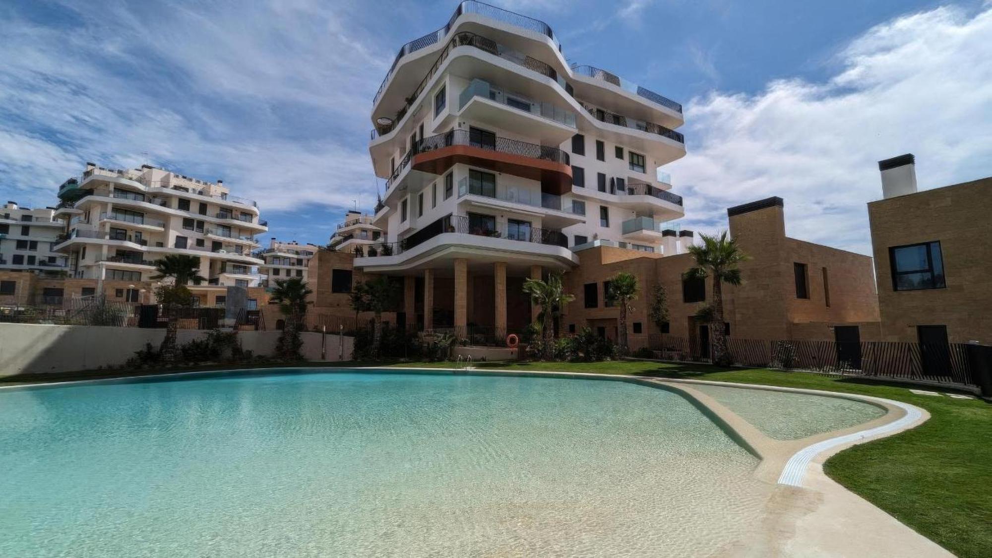 Allonbay Village Spa By Maracasa-Rentals Вилахойоса Екстериор снимка