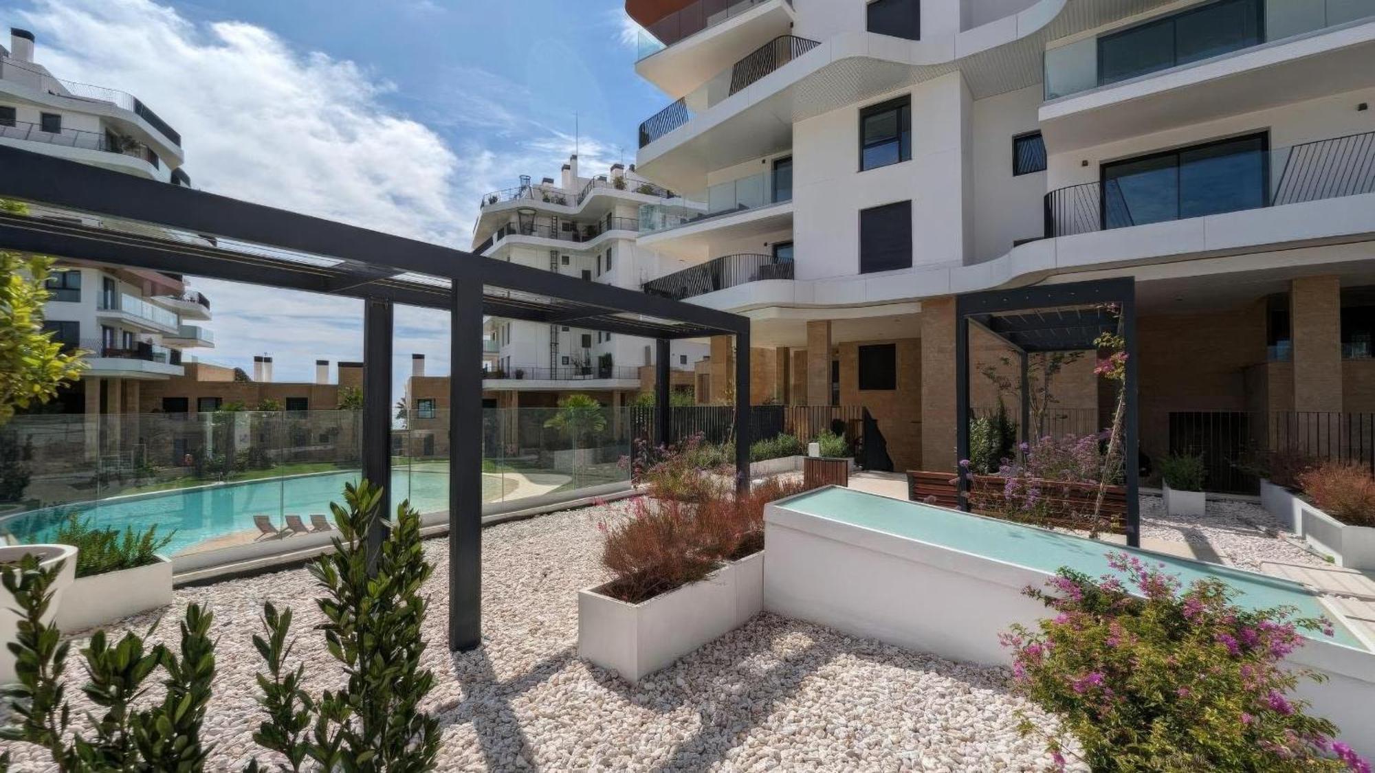 Allonbay Village Spa By Maracasa-Rentals Вилахойоса Екстериор снимка
